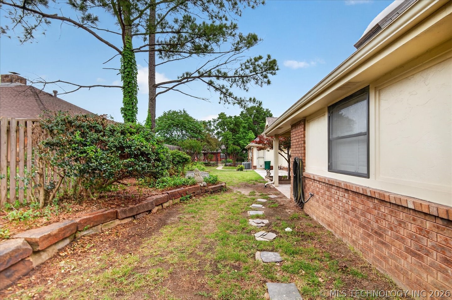 3116 Camelot Drive Bartlesville OK 74006