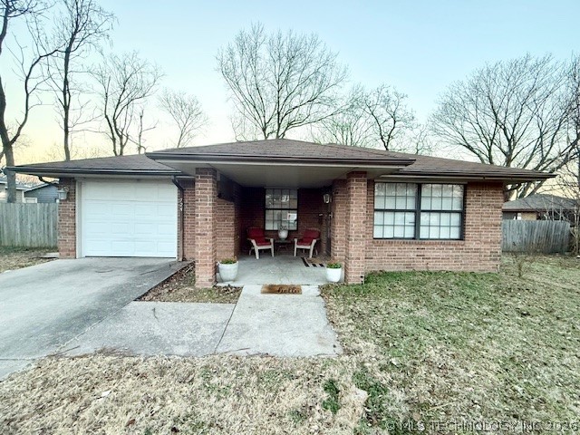 724 S Lake Avenue Okmulgee OK 74447