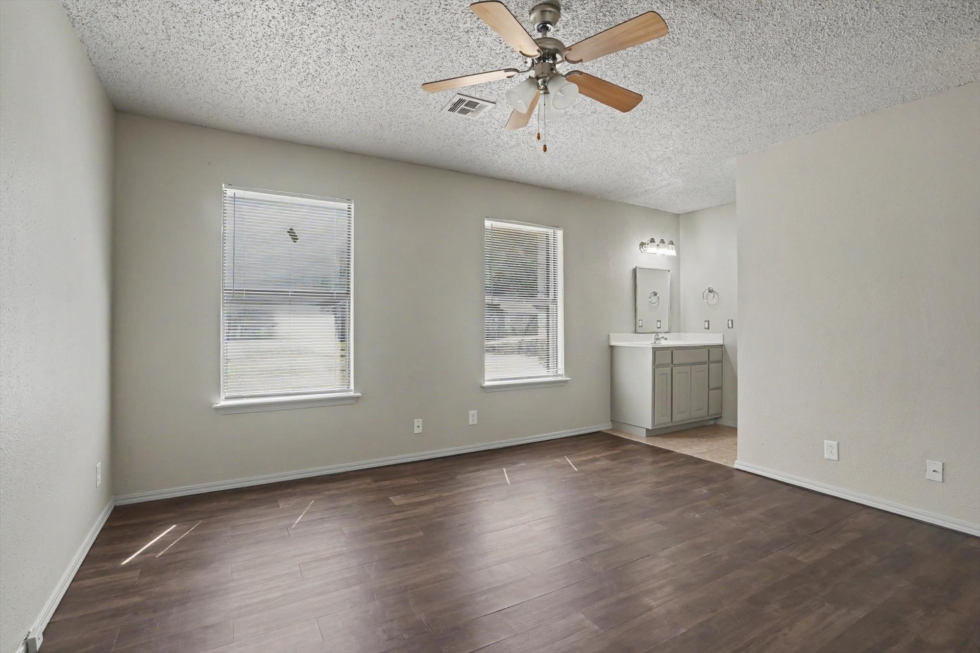 3346 S 141st East Avenue Tulsa OK 74134