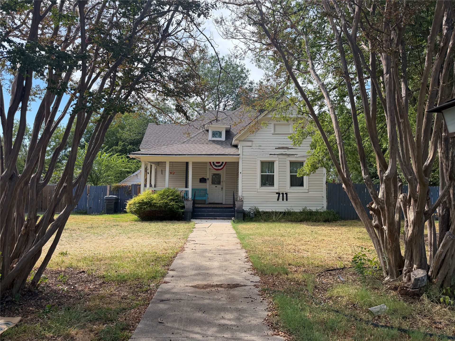 711 NW D Street Ardmore OK 73401