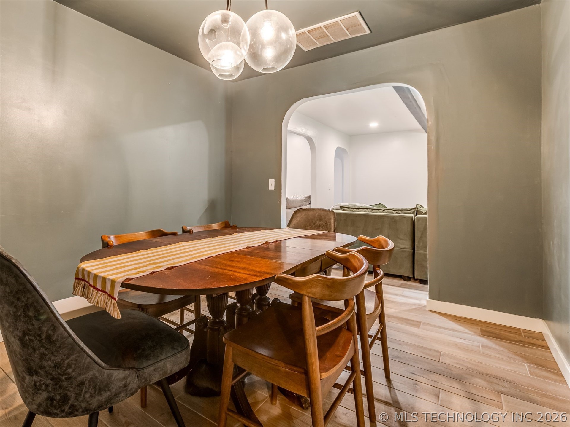 10318 S Sandusky Avenue Tulsa OK 74137