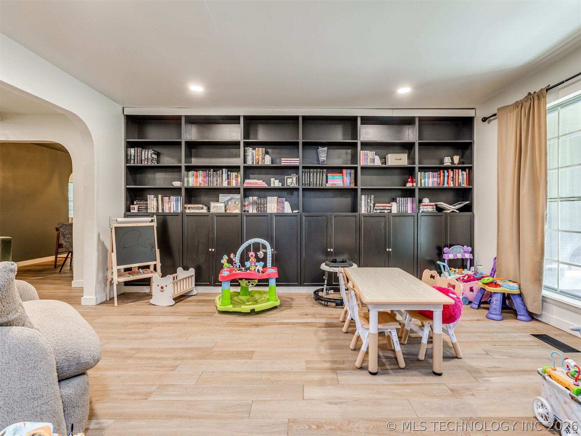 10318 S Sandusky Avenue Tulsa OK 74137