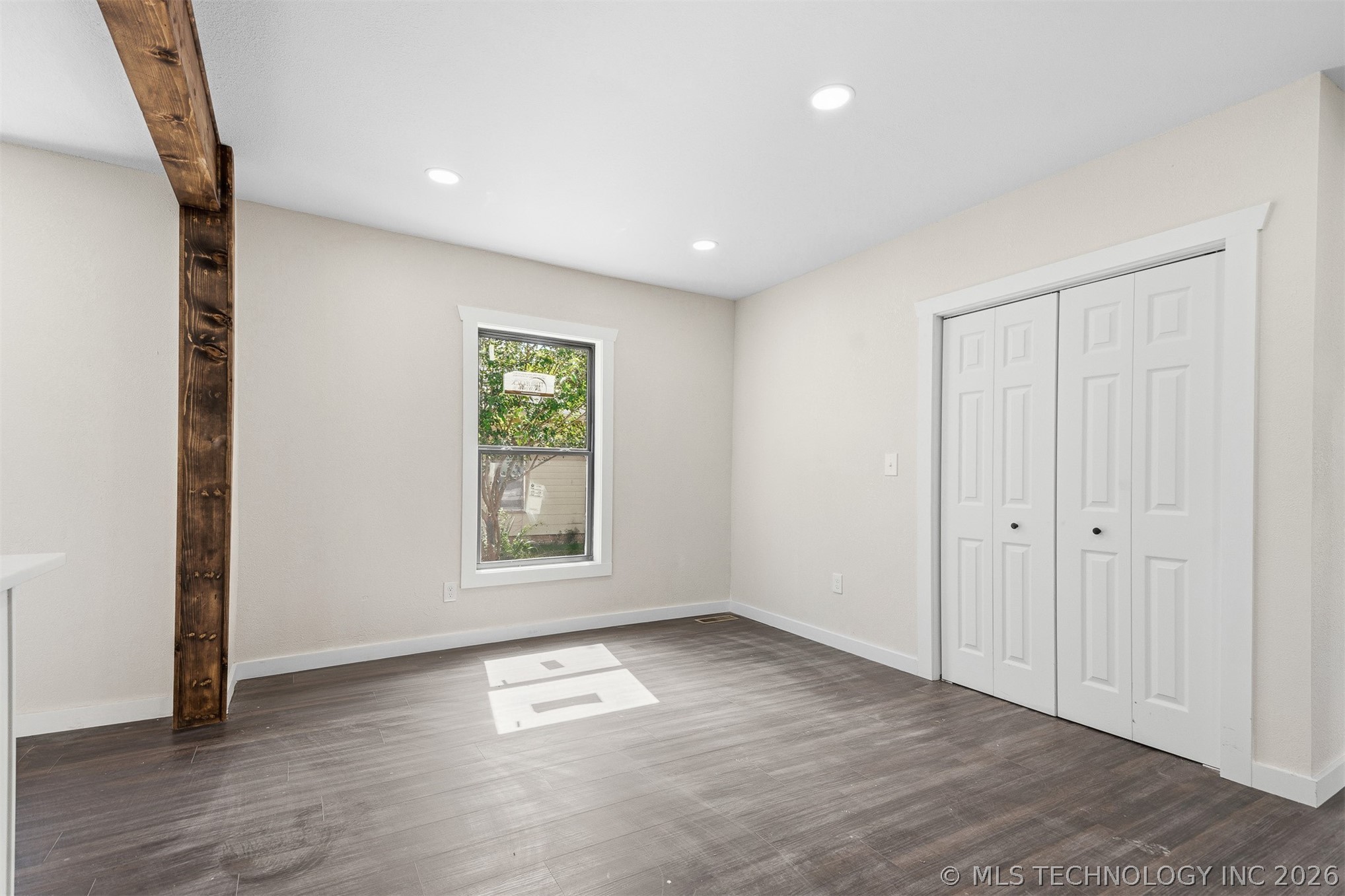 114 E Vinita Sulphur OK 73086