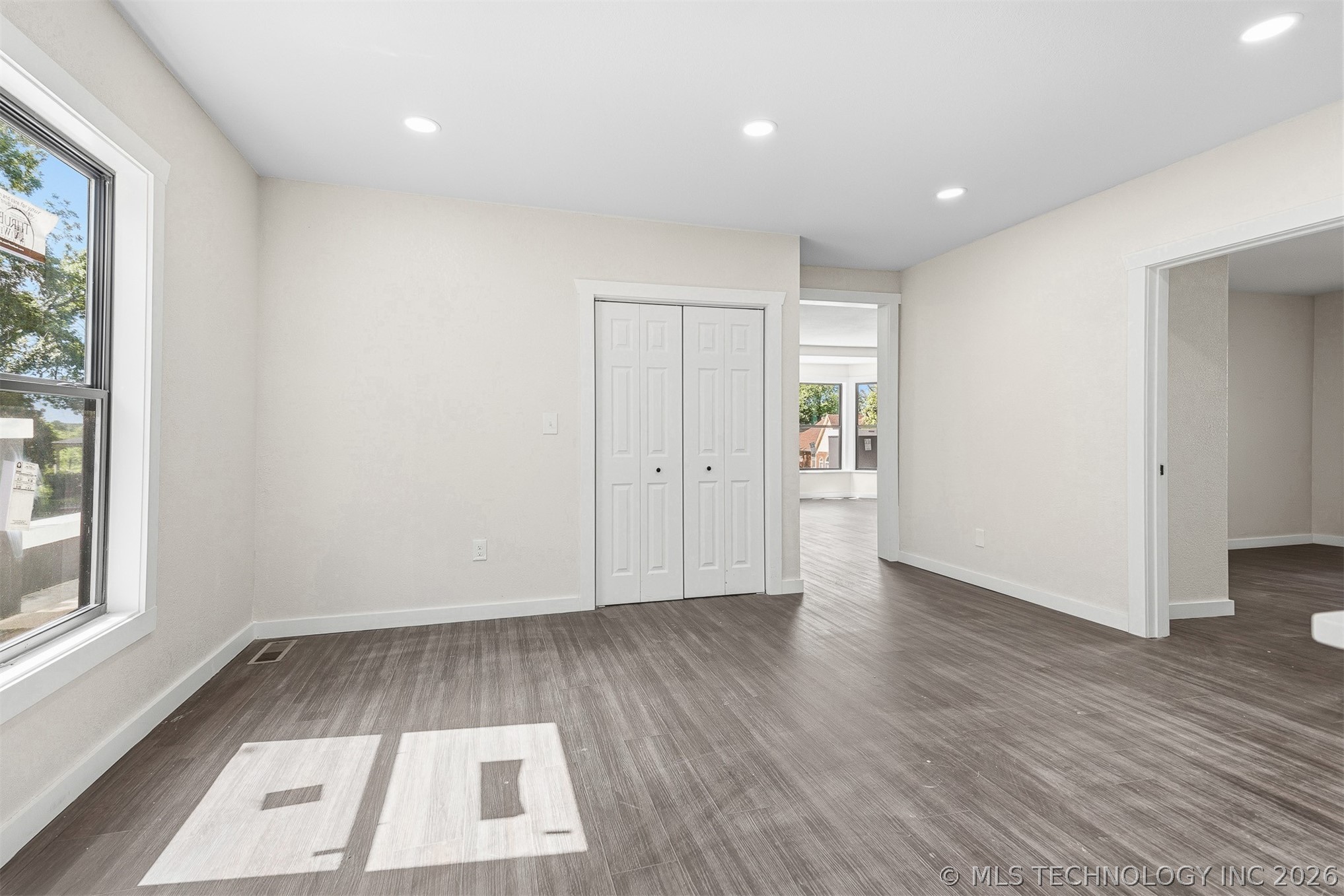 114 E Vinita Sulphur OK 73086
