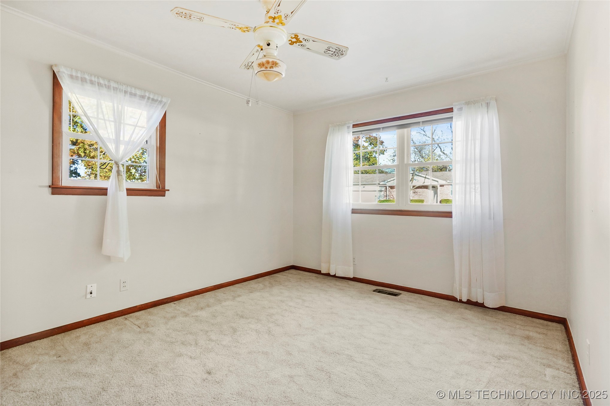 11465 E 4th Place Tulsa OK 74128