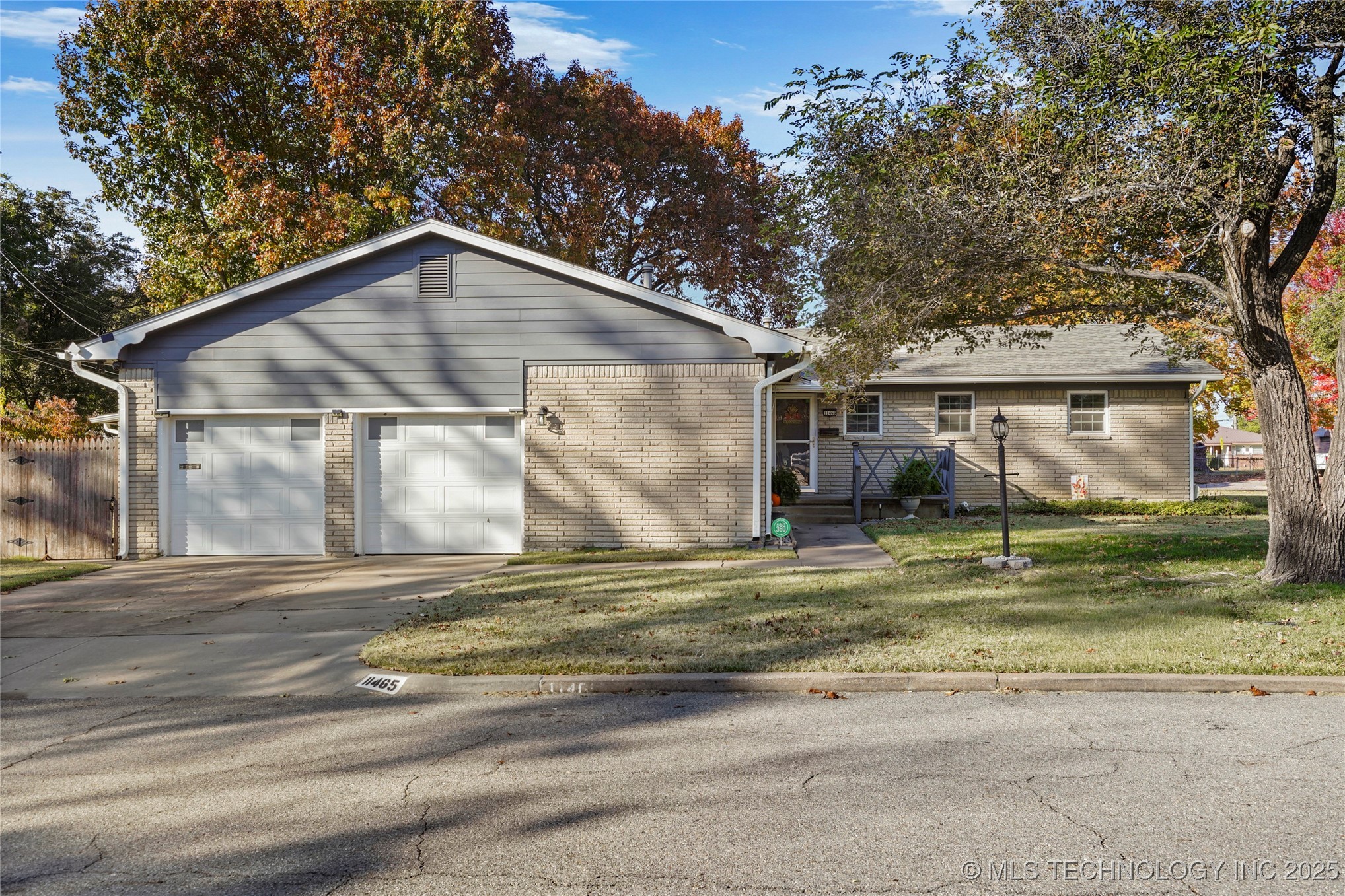 11465 E 4th Place Tulsa OK 74128