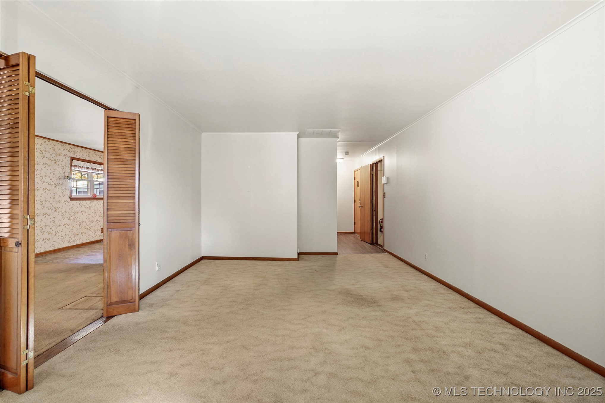 11465 E 4th Place Tulsa OK 74128