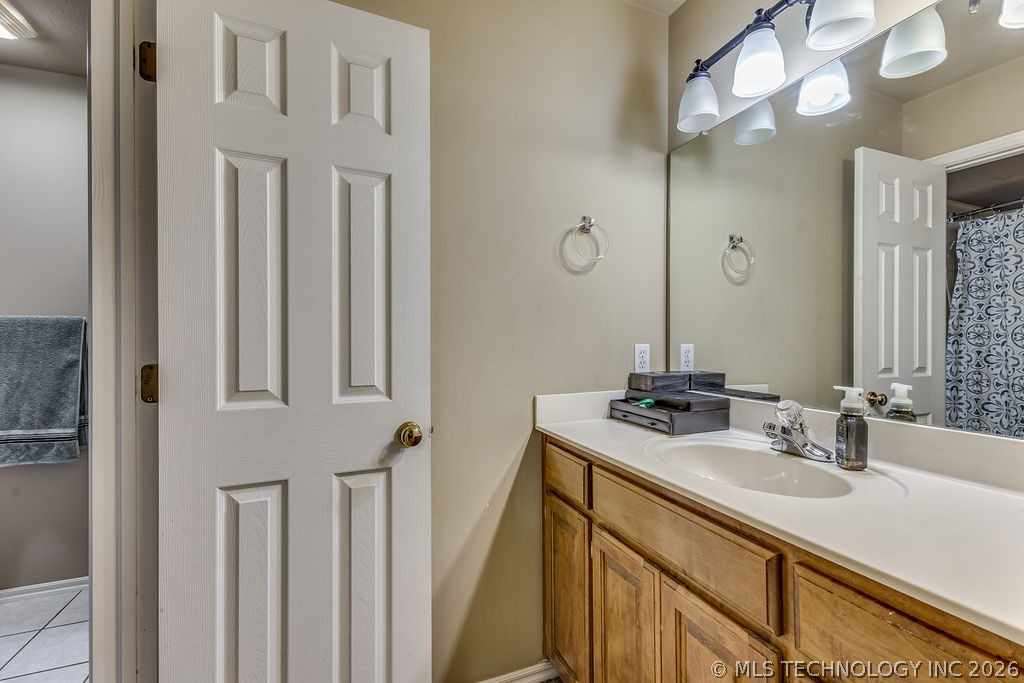 16041 S 297th Eastavenue Coweta OK 74429