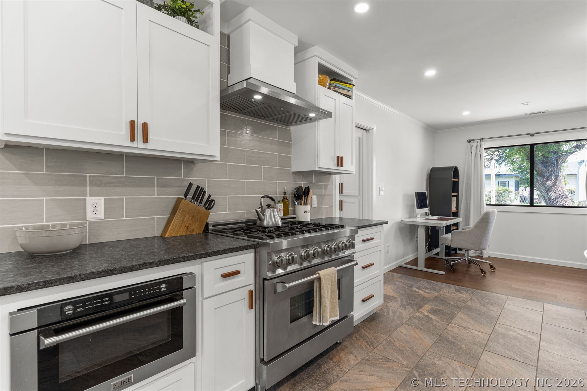 1402 N Louisville Avenue Claremore OK 74017