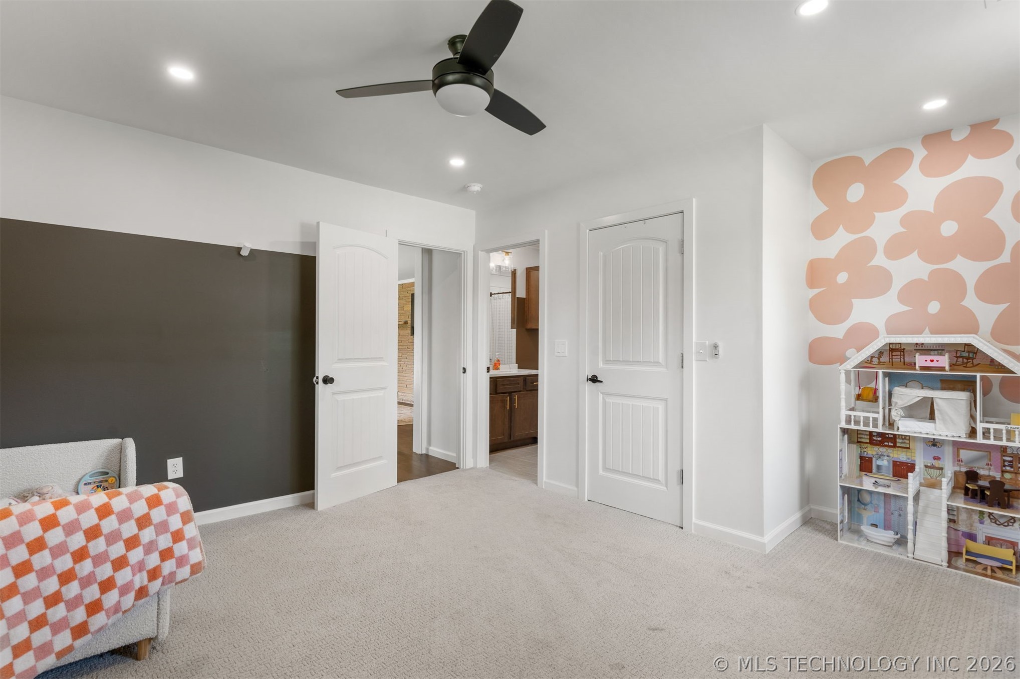 1402 N Louisville Avenue Claremore OK 74017