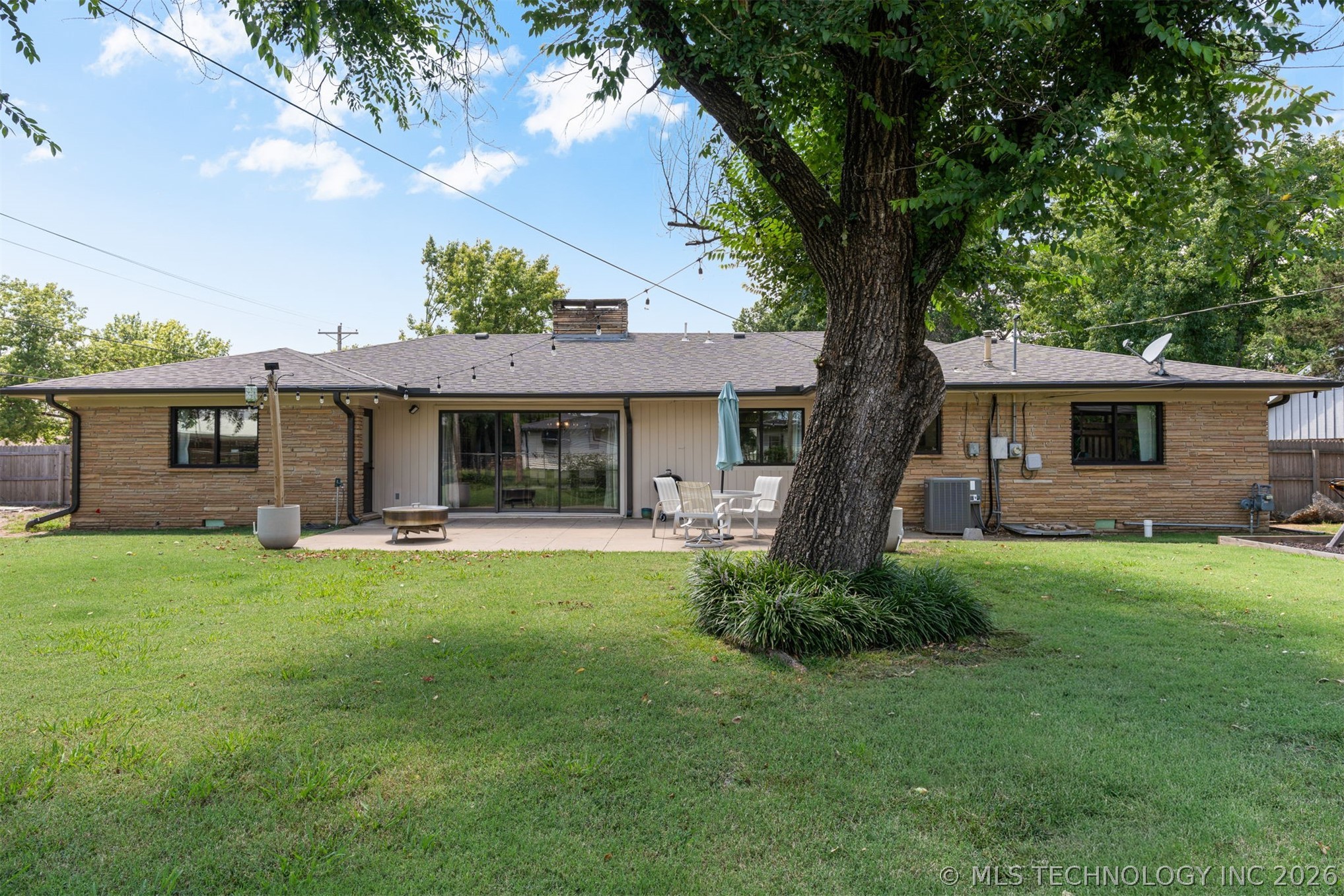 1402 N Louisville Avenue Claremore OK 74017