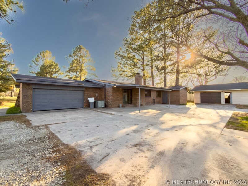 152 W Hereford Lane Mcalester OK 74501