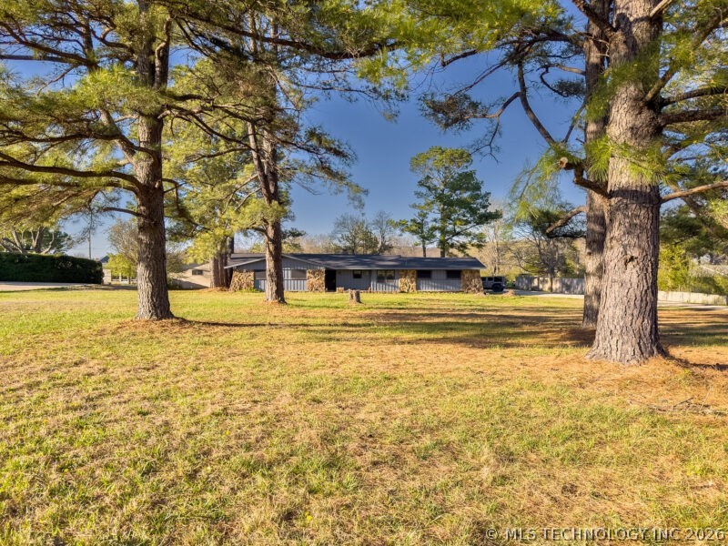 152 W Hereford Lane Mcalester OK 74501