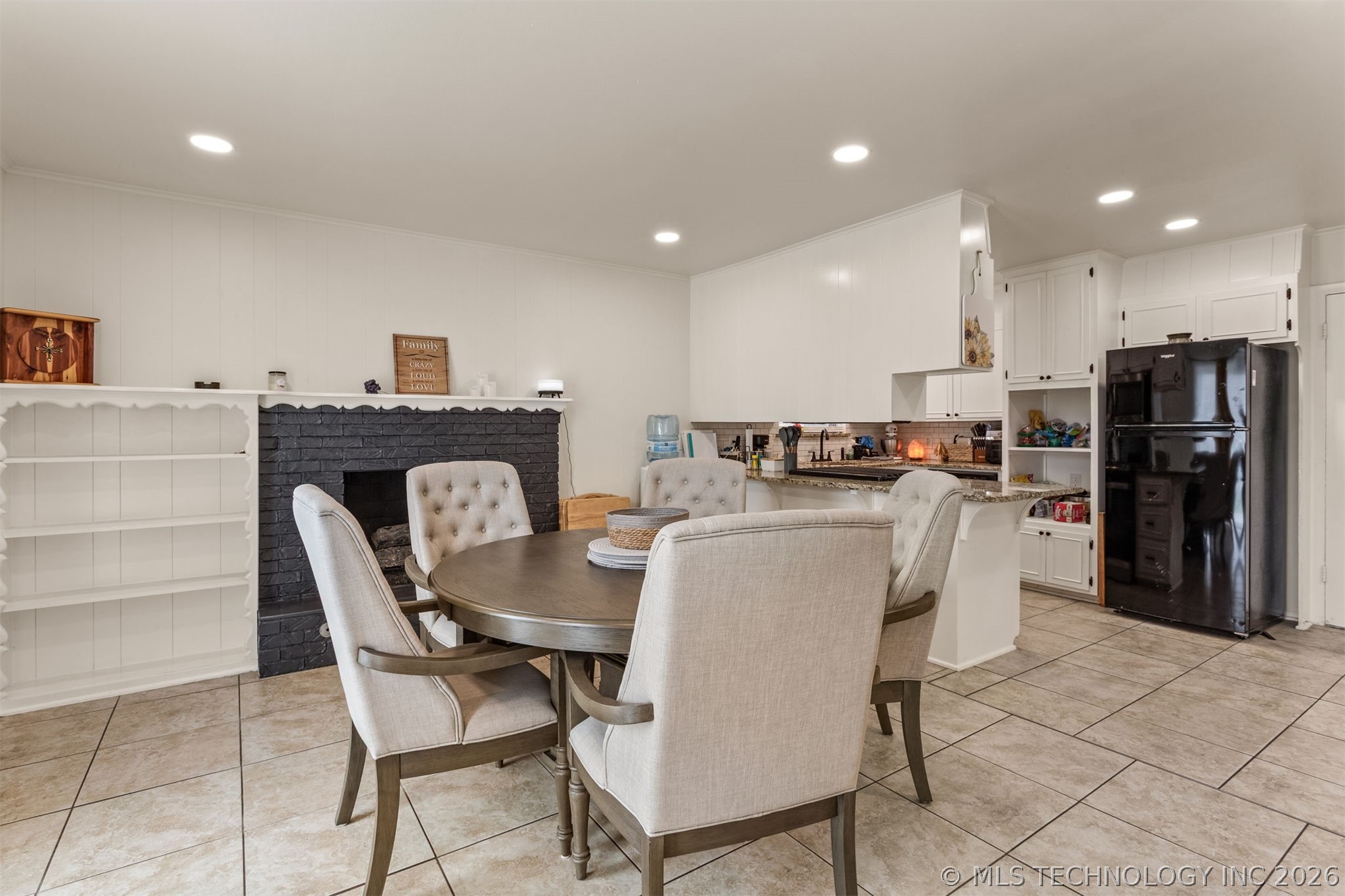 2416 S Hickory Avenue Broken Arrow OK 74012
