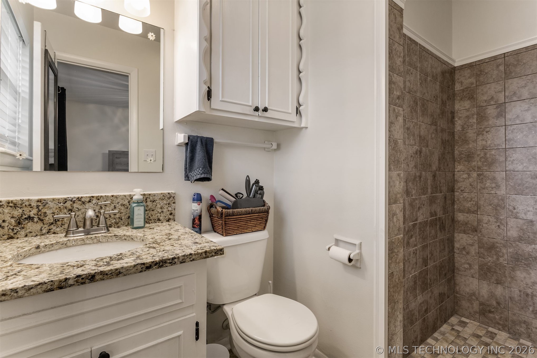 2416 S Hickory Avenue Broken Arrow OK 74012