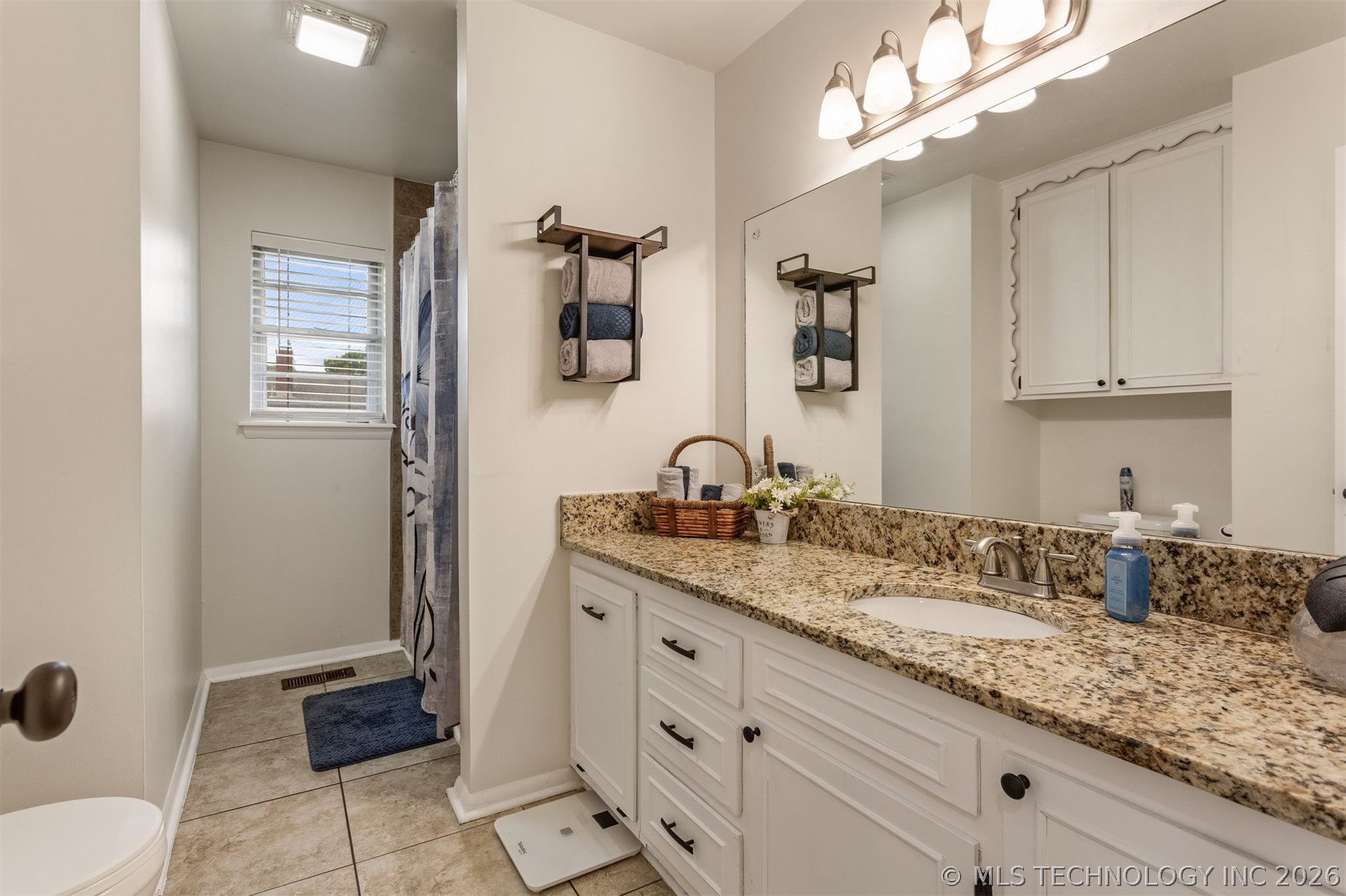 2416 S Hickory Avenue Broken Arrow OK 74012