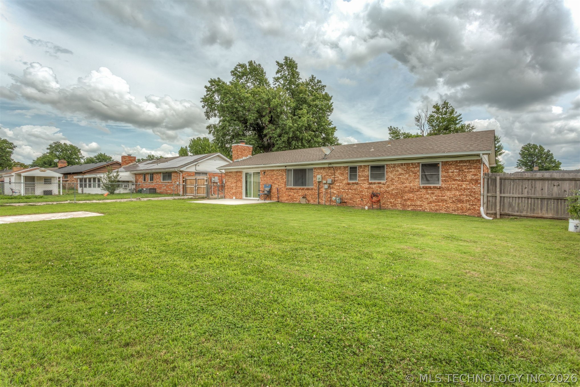 2416 S Hickory Avenue Broken Arrow OK 74012