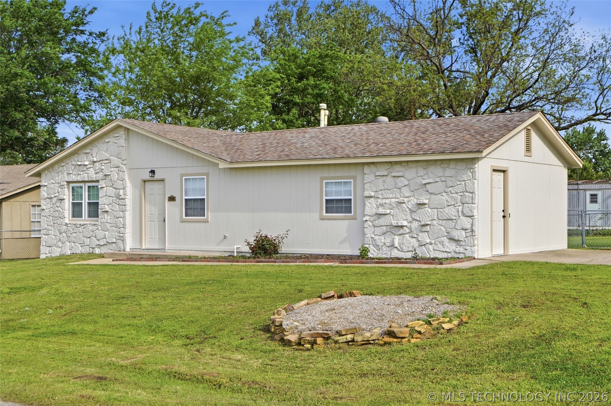 102 W Ruth Street Kellyville OK 74039