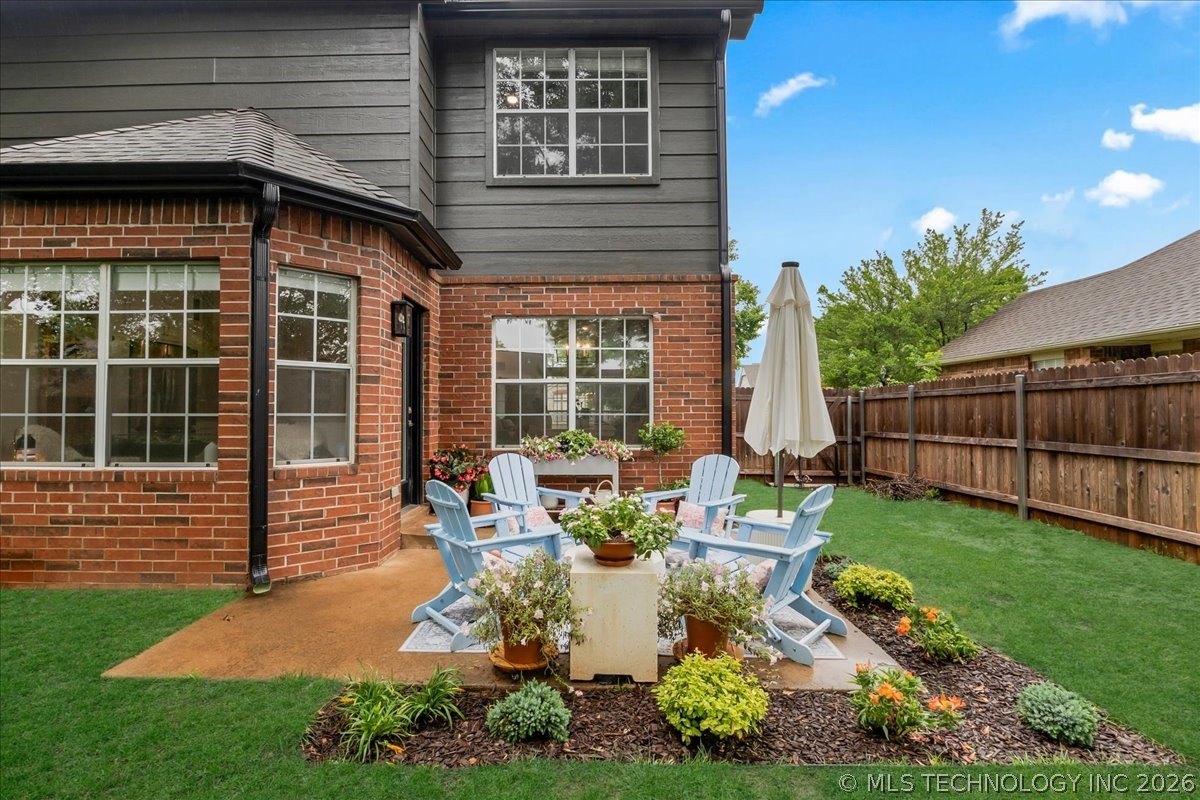 2812 E 102nd Place Tulsa OK 74137