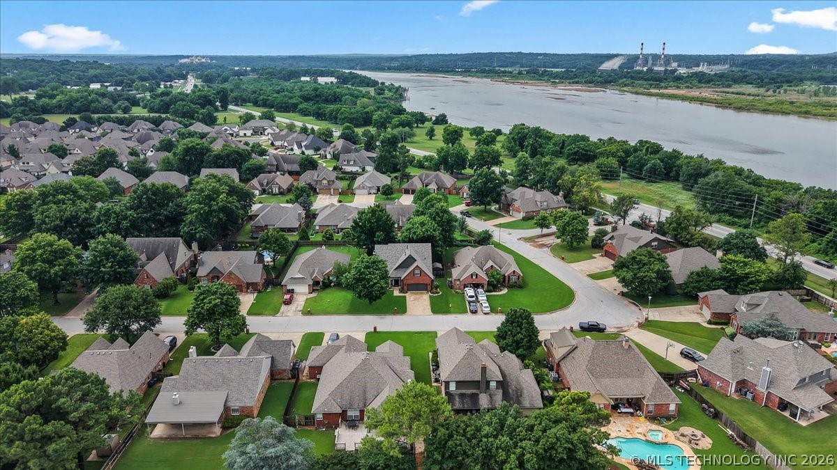 2812 E 102nd Place Tulsa OK 74137