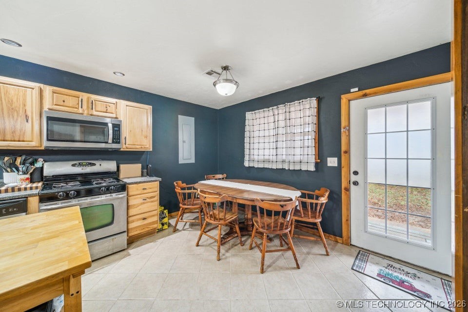396 Cherokee Lane Bluejacket OK 74333