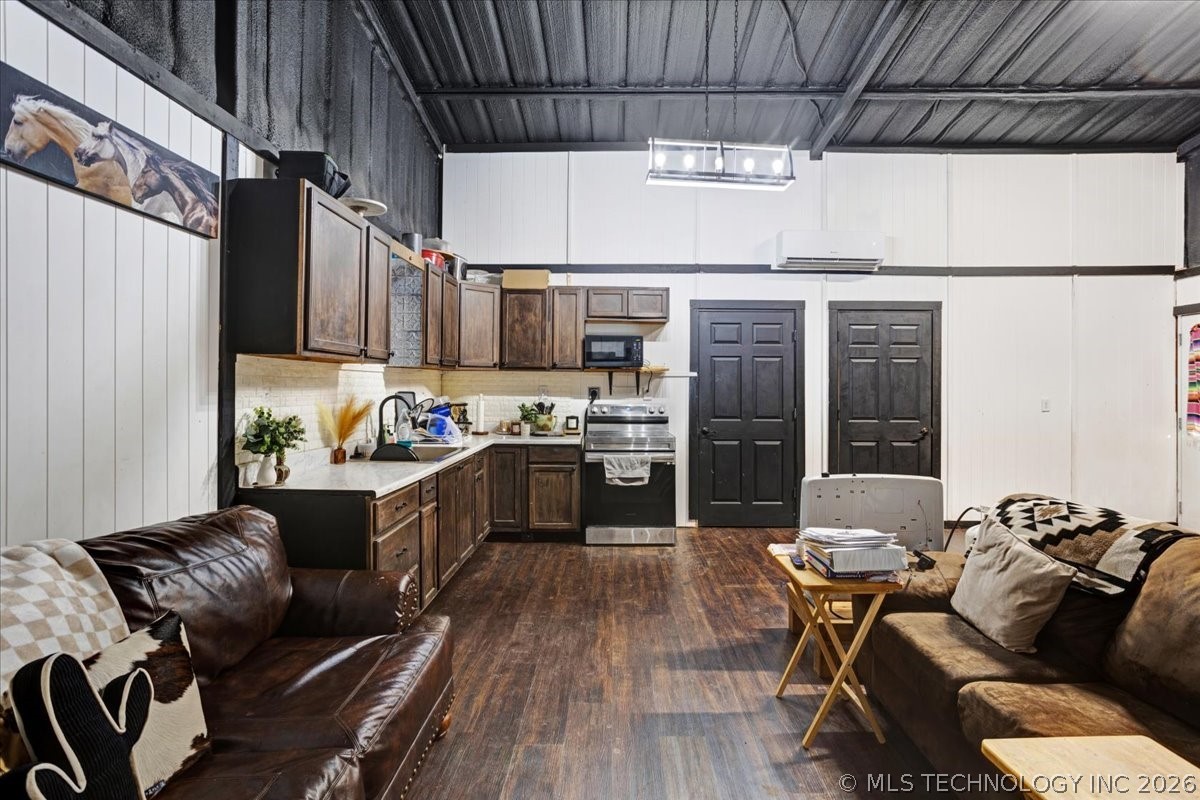 4053 Armstrong Academy Road Bennington OK 74723