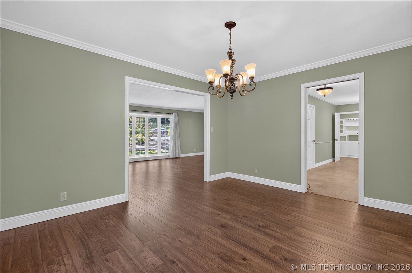 1902 Skyline Place Bartlesville OK 74006