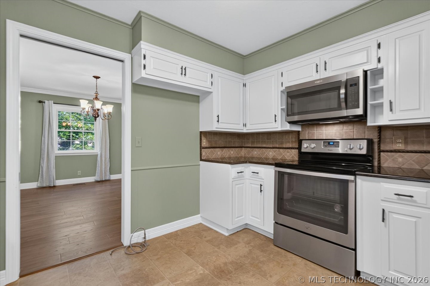 1902 Skyline Place Bartlesville OK 74006