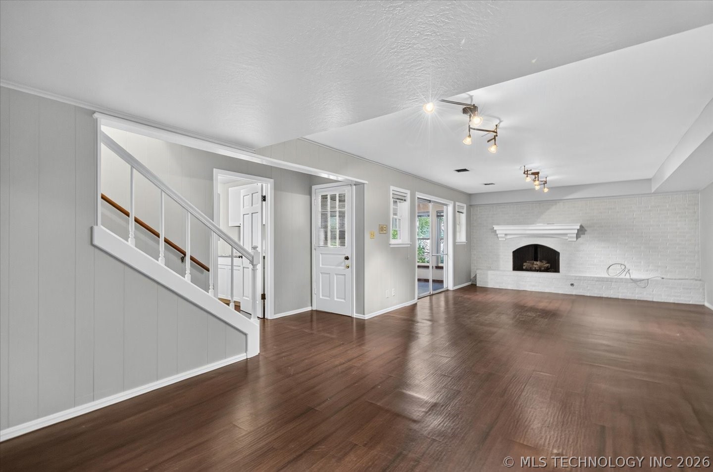1902 Skyline Place Bartlesville OK 74006
