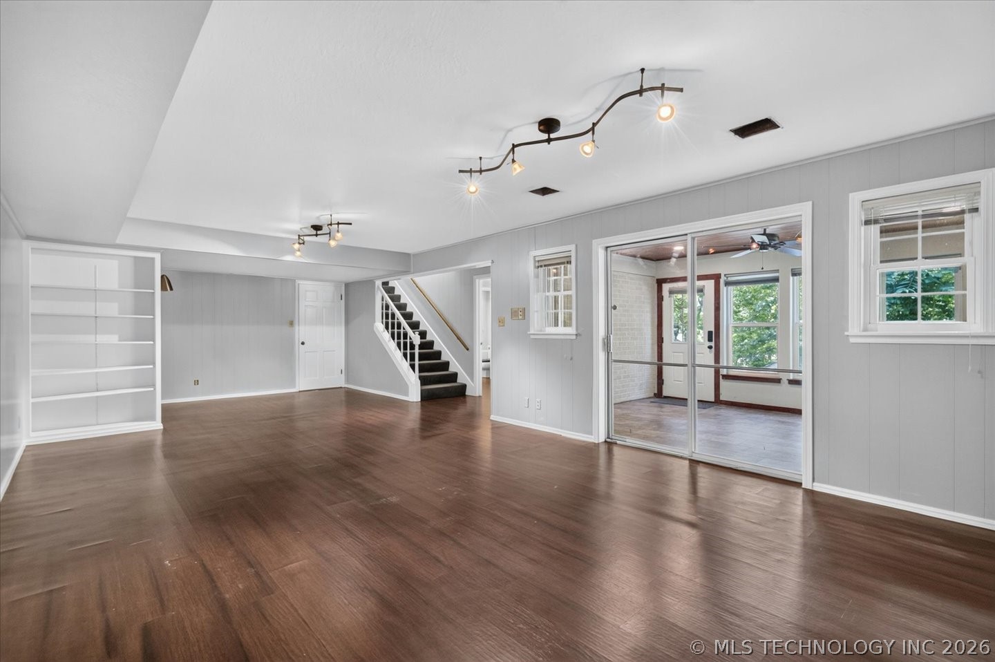 1902 Skyline Place Bartlesville OK 74006