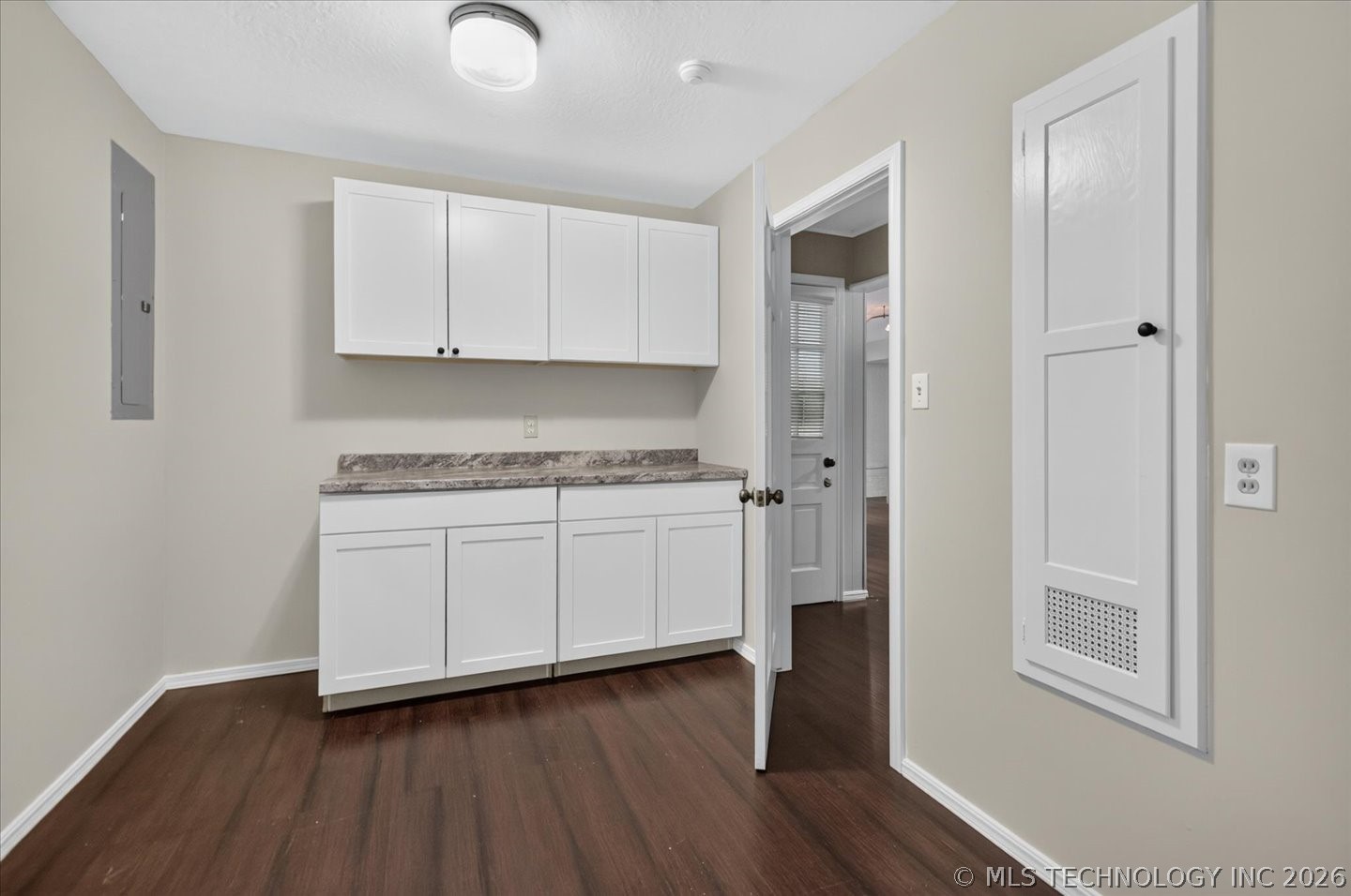 1902 Skyline Place Bartlesville OK 74006