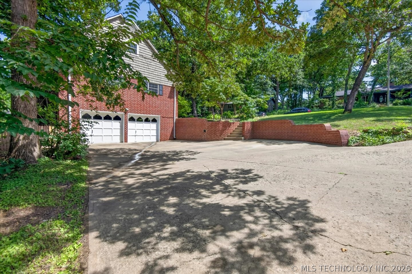 1902 Skyline Place Bartlesville OK 74006