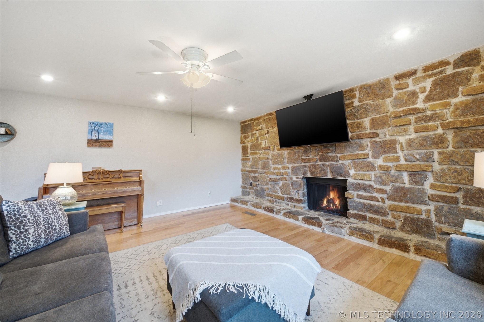 1112 W Queens Place Broken Arrow OK 74012