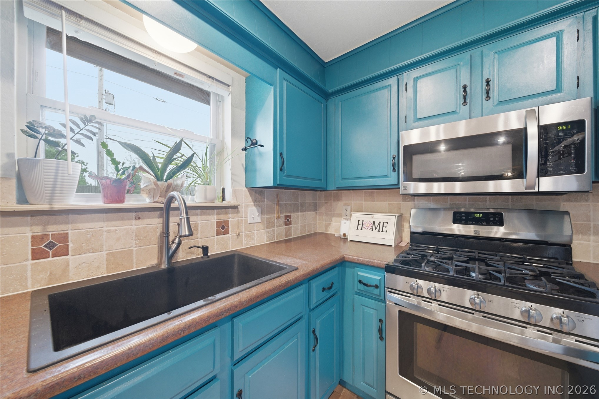 1112 W Queens Place Broken Arrow OK 74012