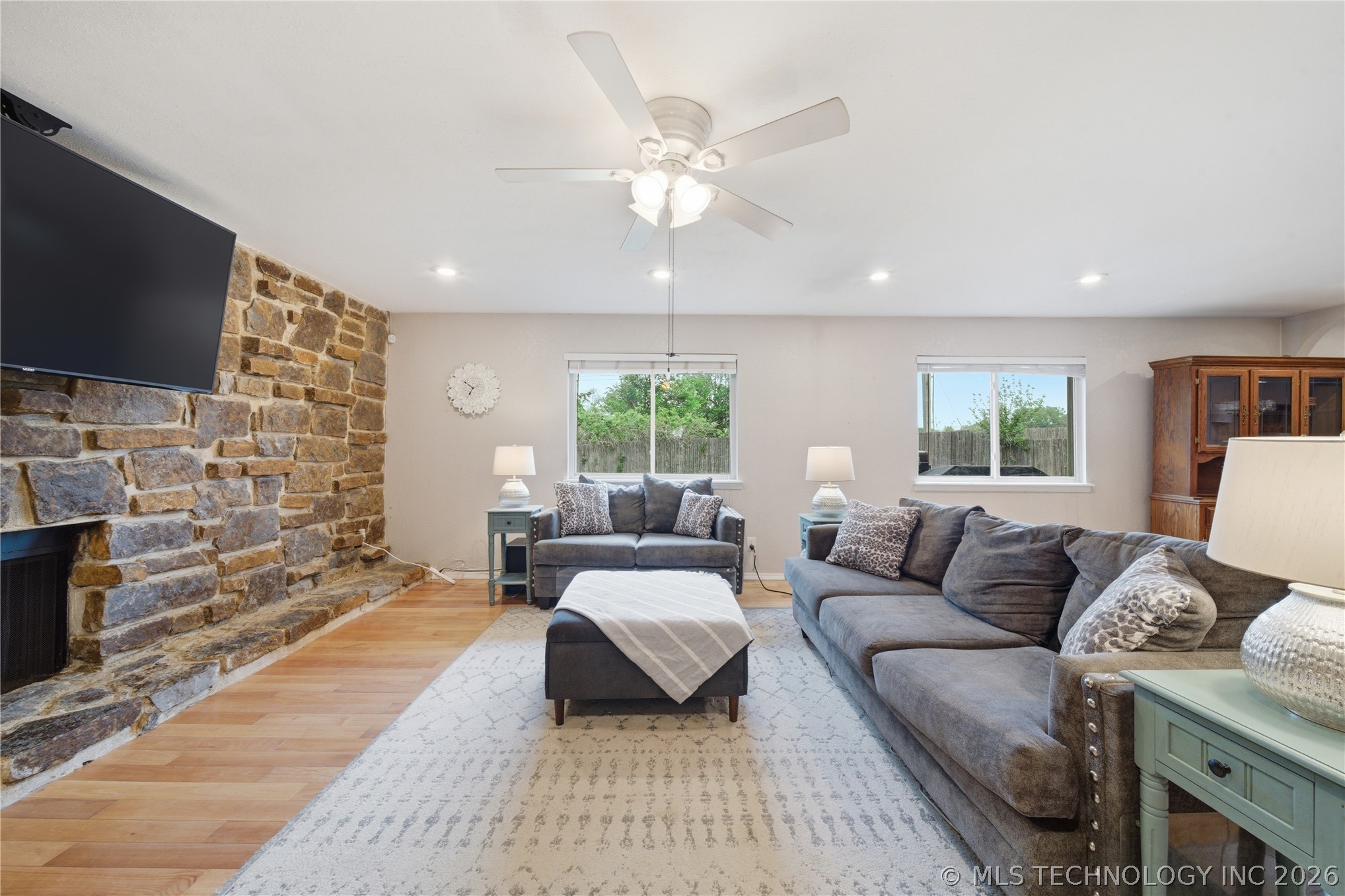 1112 W Queens Place Broken Arrow OK 74012
