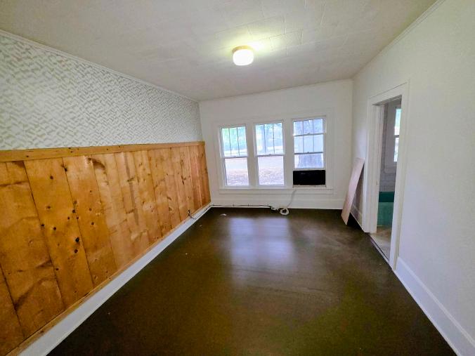 128 S 4th Street Okemah OK 74859