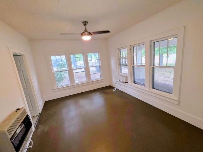 128 S 4th Street Okemah OK 74859
