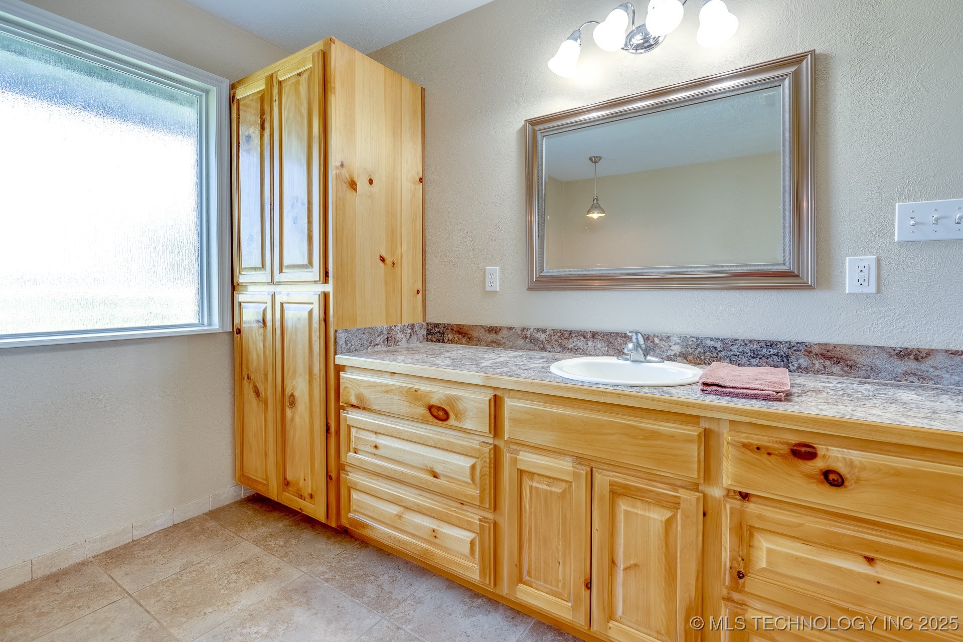 11551 County Road 1620 Fitzhugh OK 74843