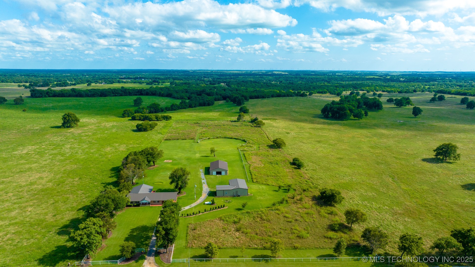 11551 County Road 1620 Fitzhugh OK 74843