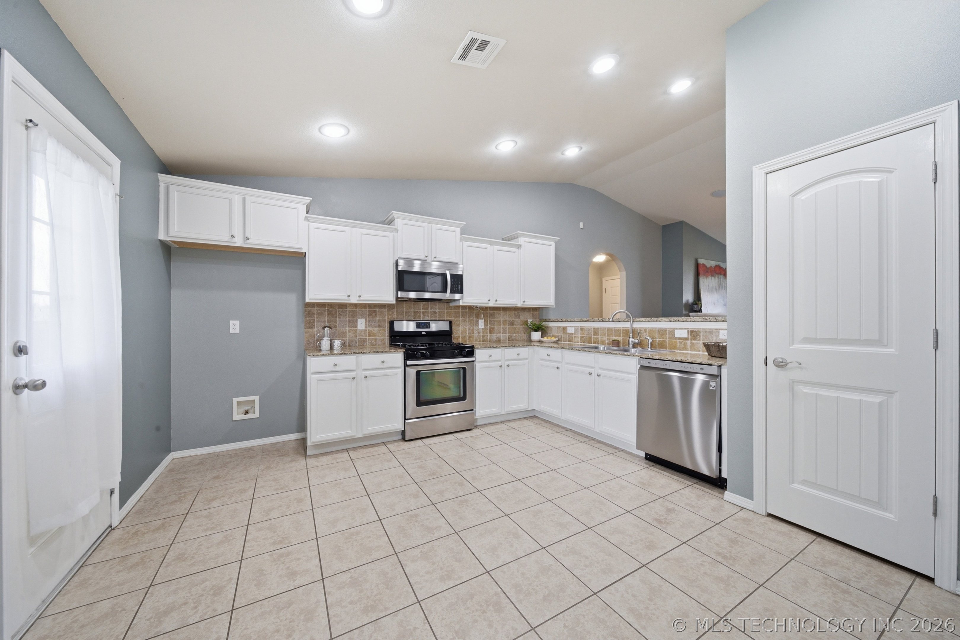 9180 S 256th East Avenue Broken Arrow OK 74014