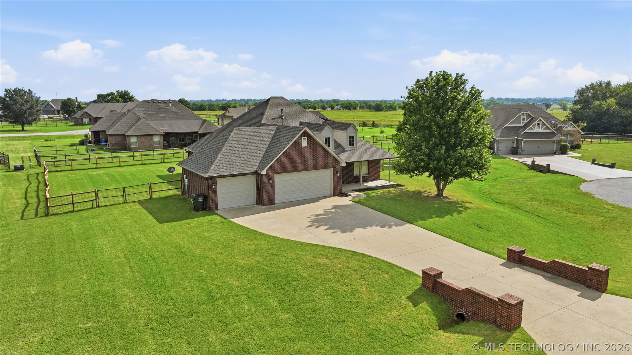 5963 E 137th Street Collinsville OK 74021