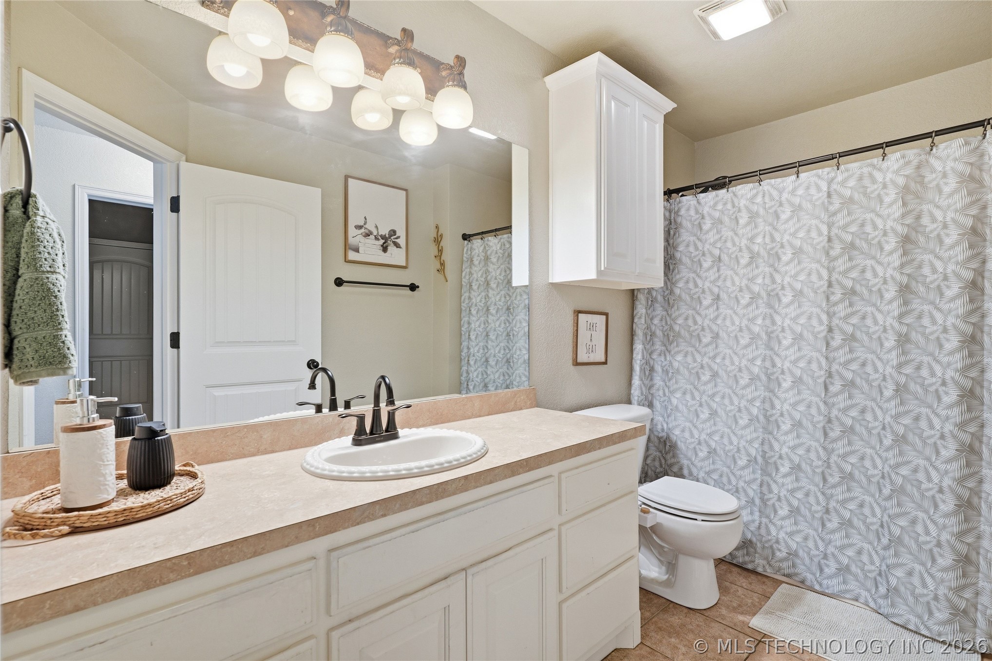 5963 E 137th Street Collinsville OK 74021