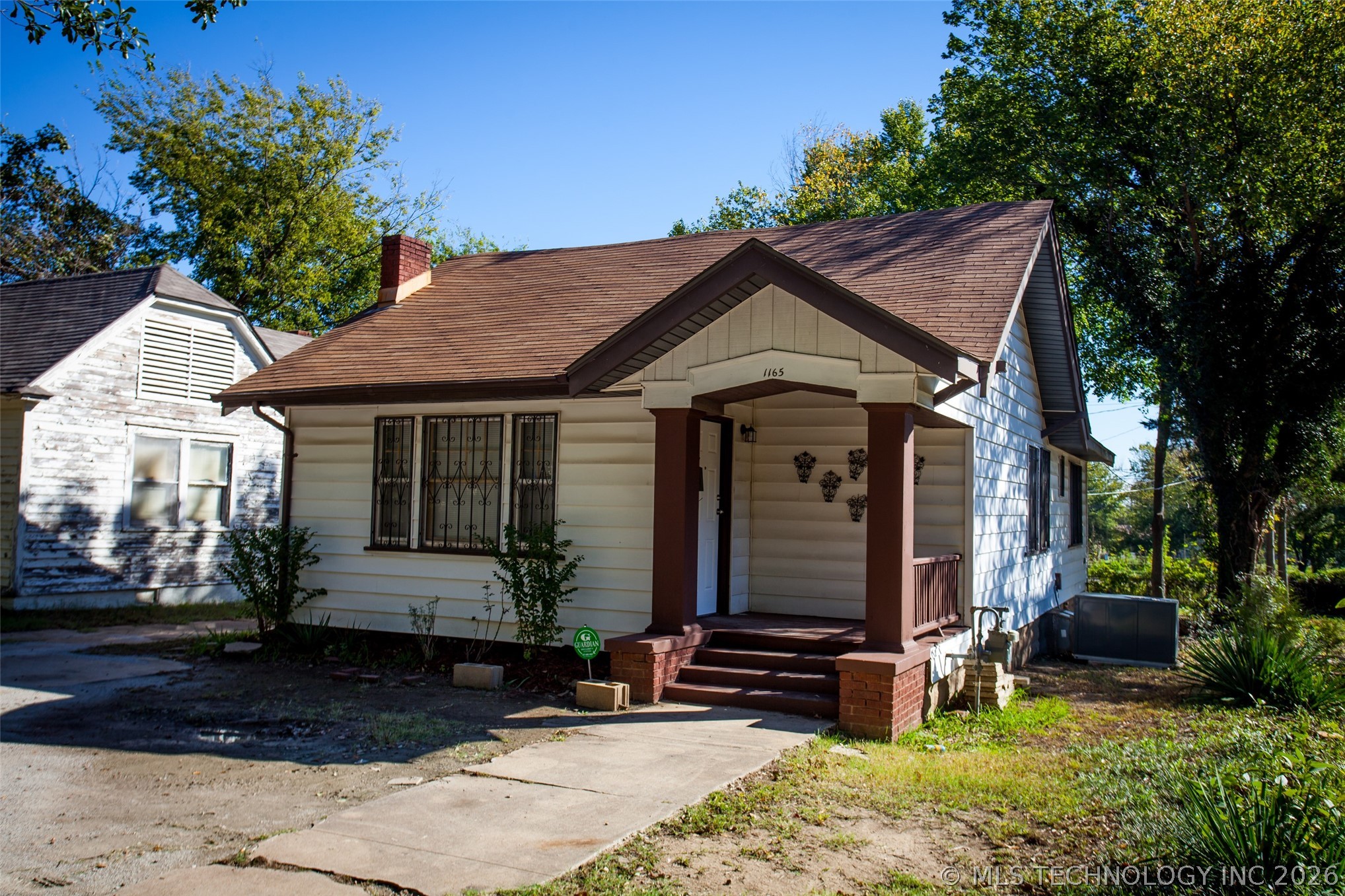 1165 N Boston Place Tulsa OK 74106