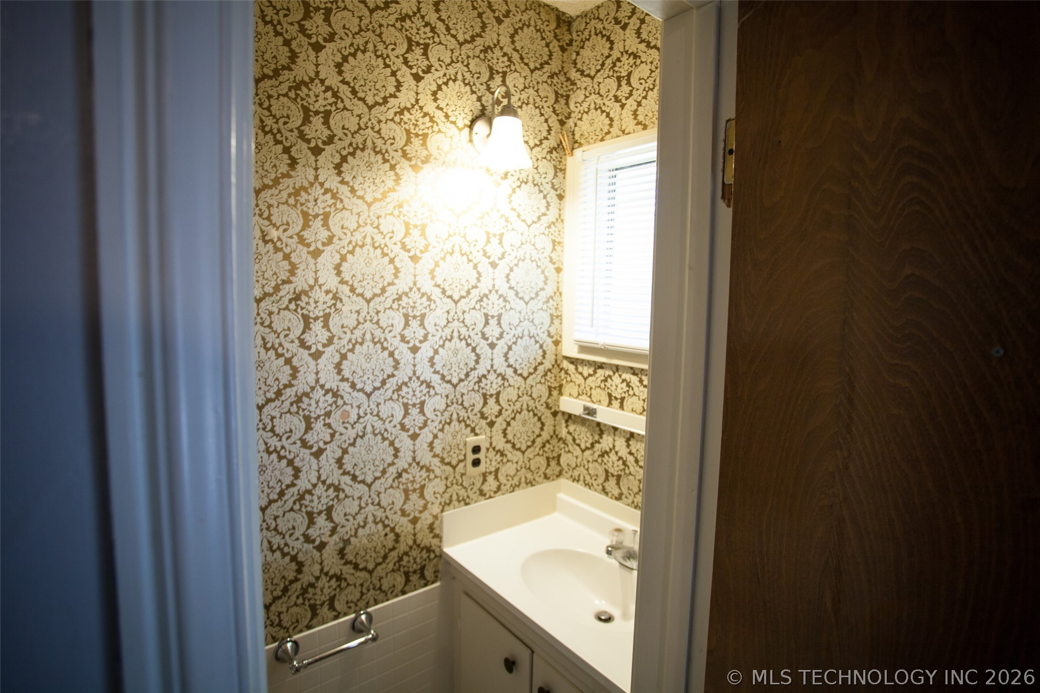 1165 N Boston Place Tulsa OK 74106