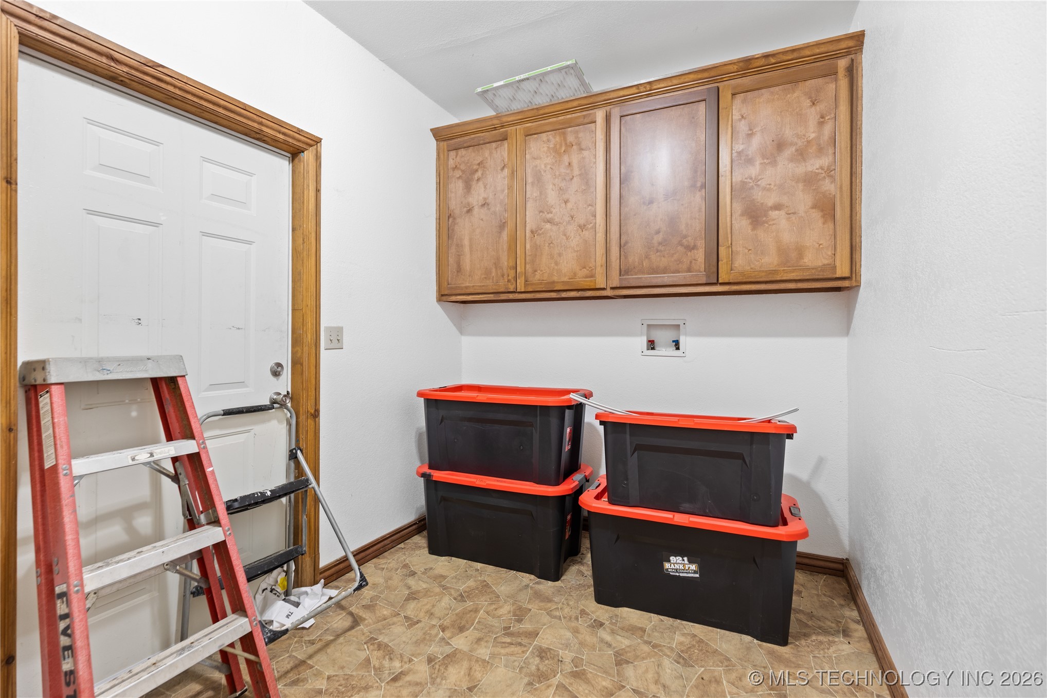 8100 Wainwright Road Oktaha OK 74450