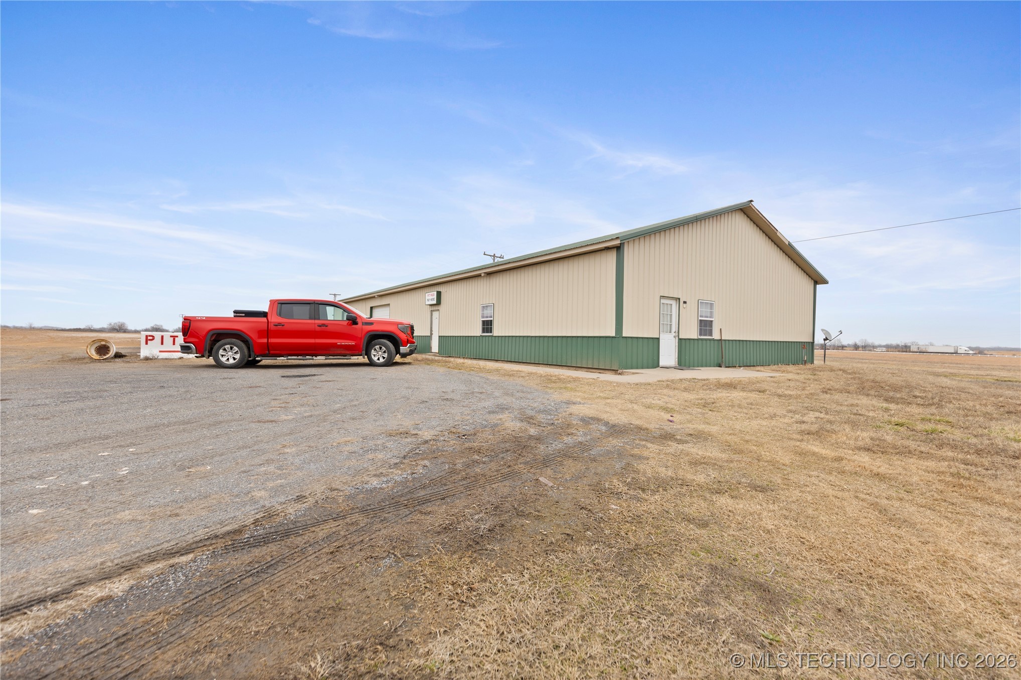 8100 Wainwright Road Oktaha OK 74450