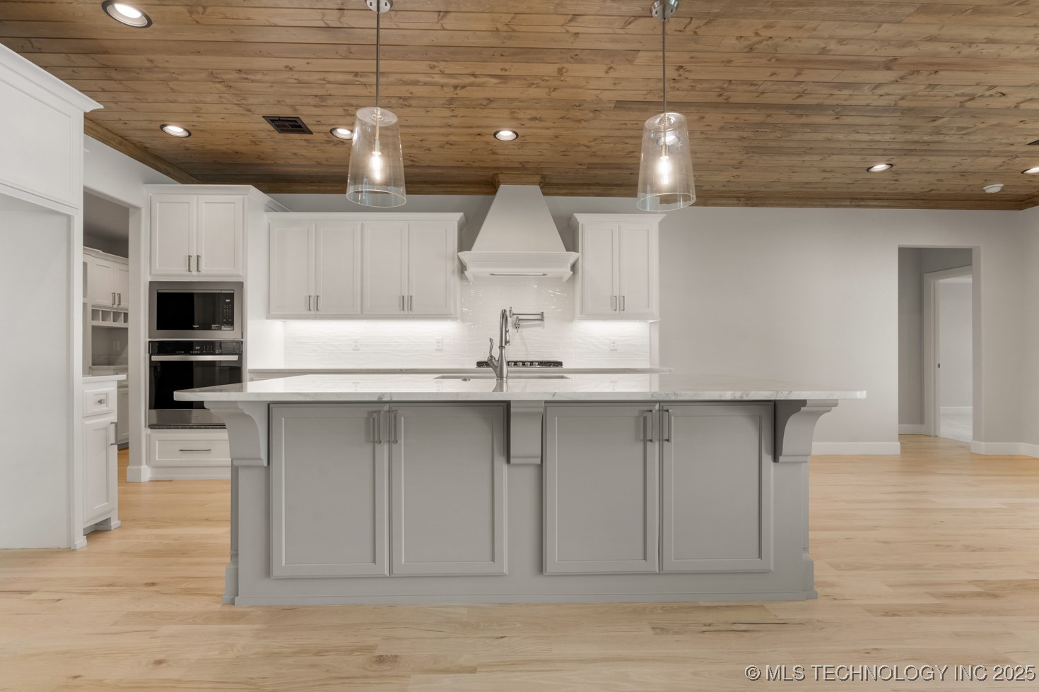 1605 Pinecrest Drive Claremore OK 74017