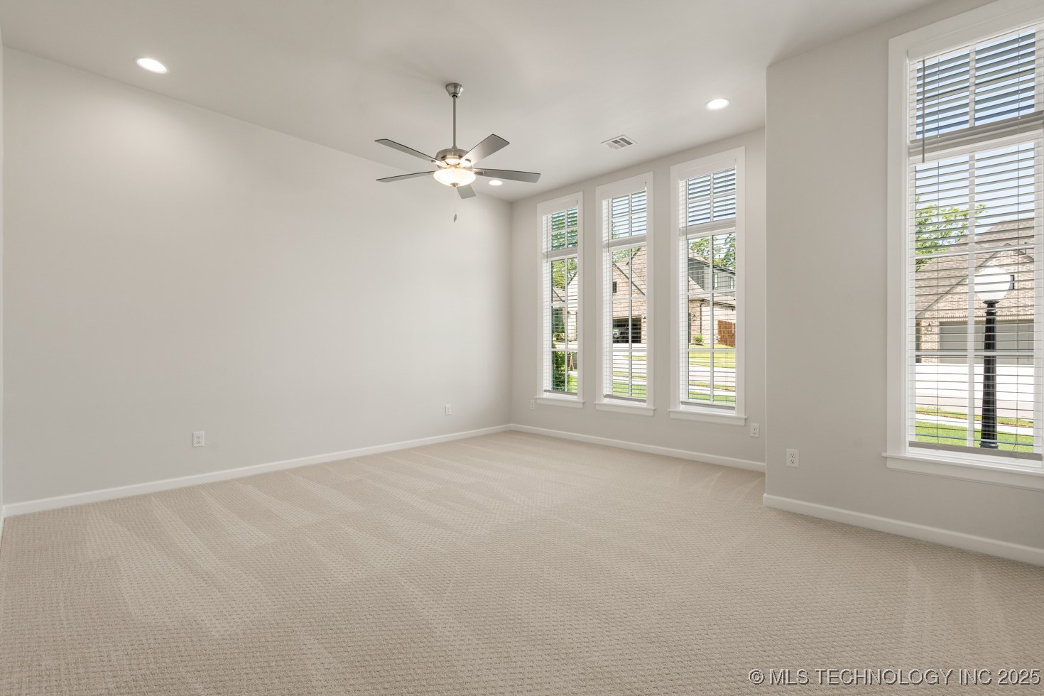 1605 Pinecrest Drive Claremore OK 74017