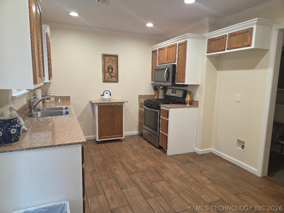605 S 4th Eufaula OK 74432