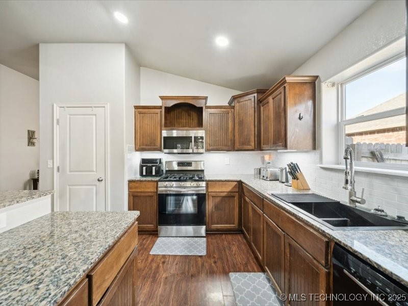 11804 E 102nd Street N Owasso OK 74055